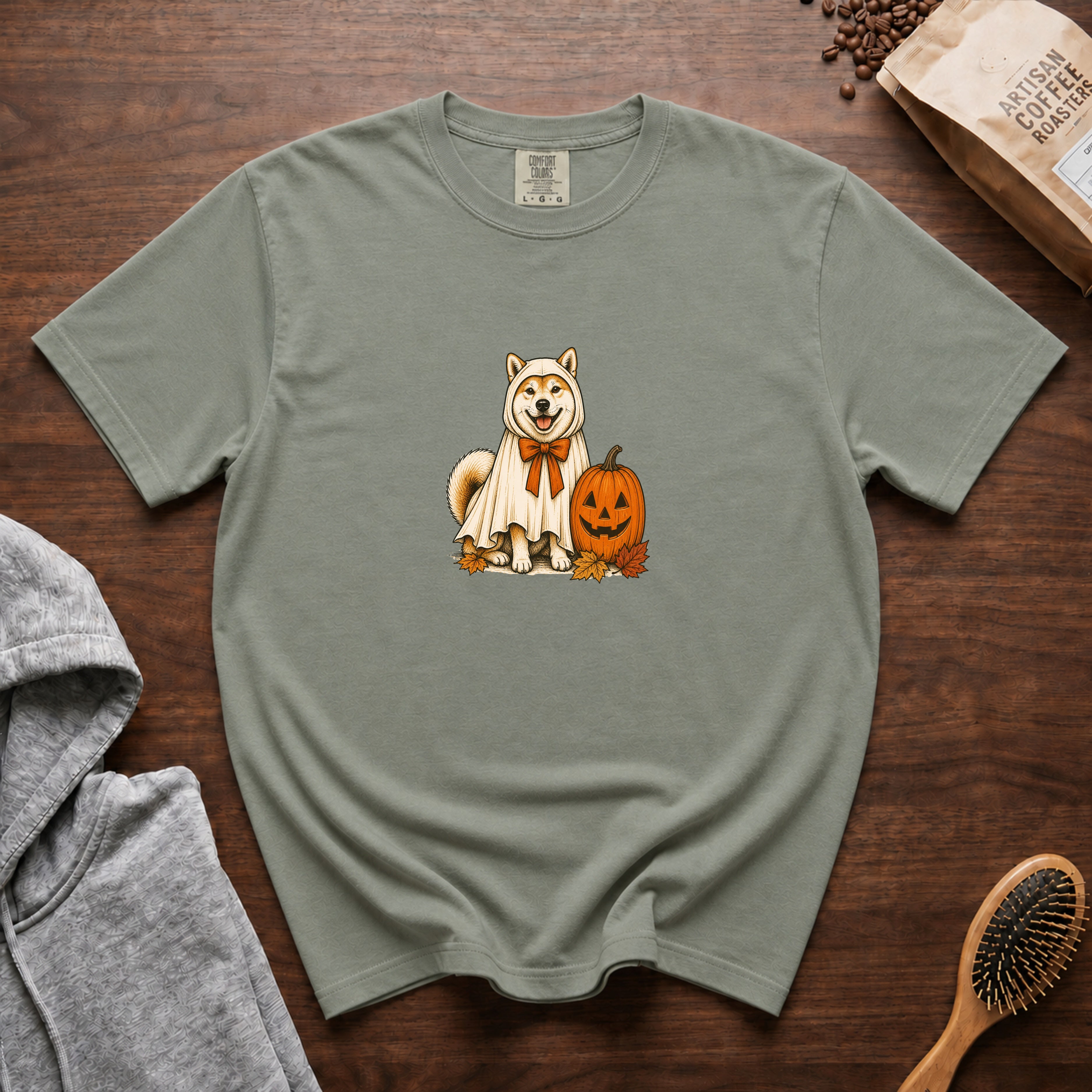 Akita Halloween T-Shirt — Bay