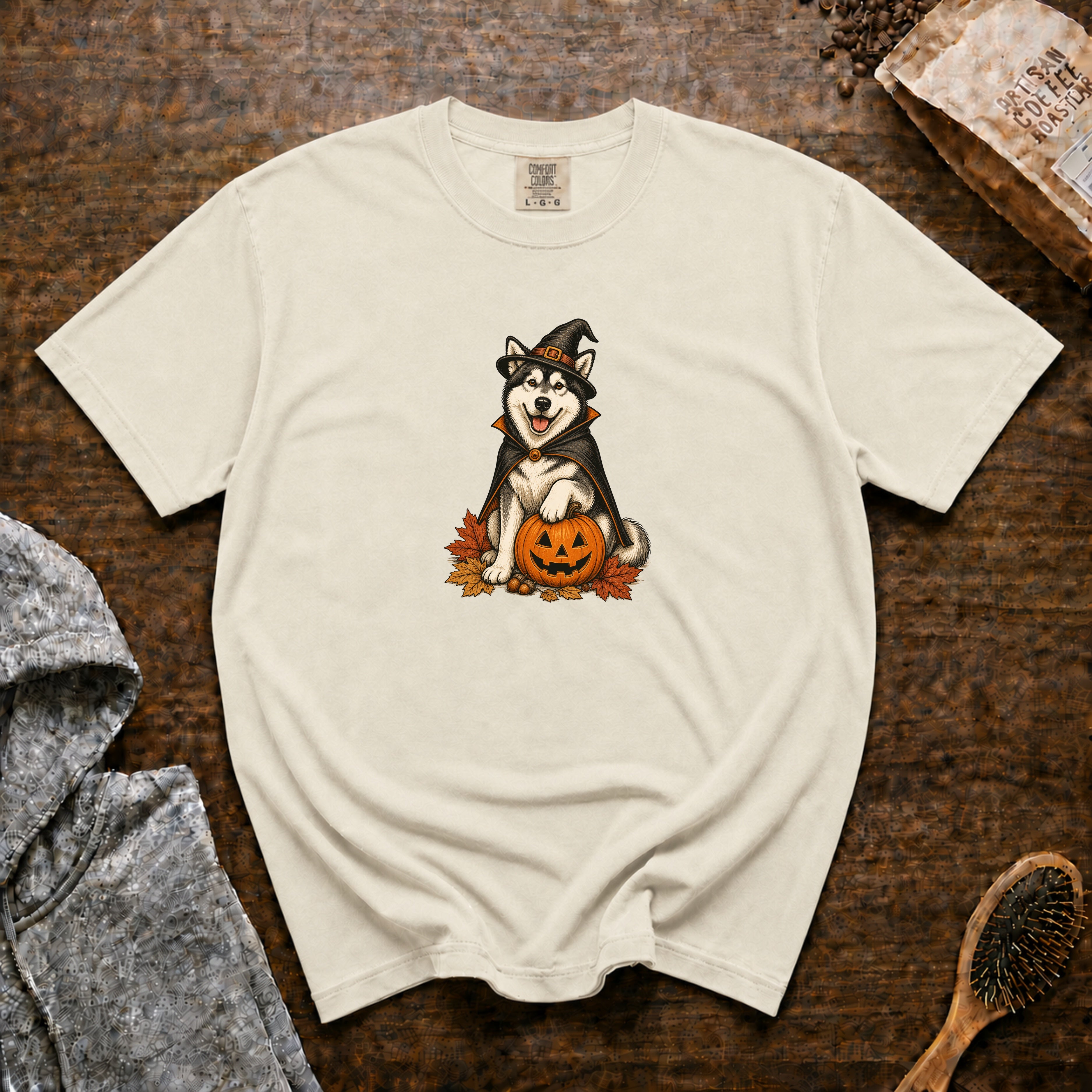Alaskan Malamute Halloween T-Shirt — Ivory