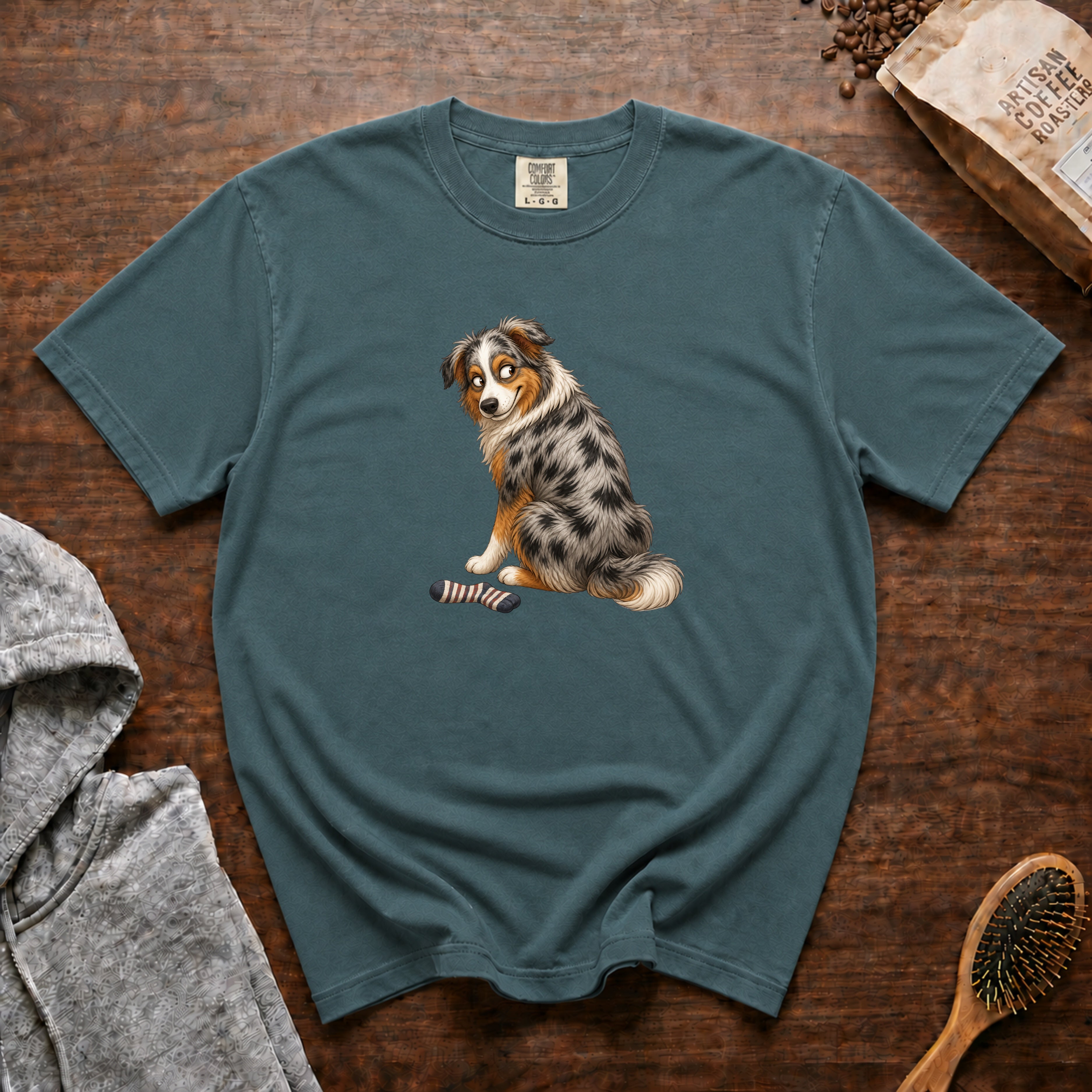 Aussie Side Eye T-Shirt — Blue Spruce