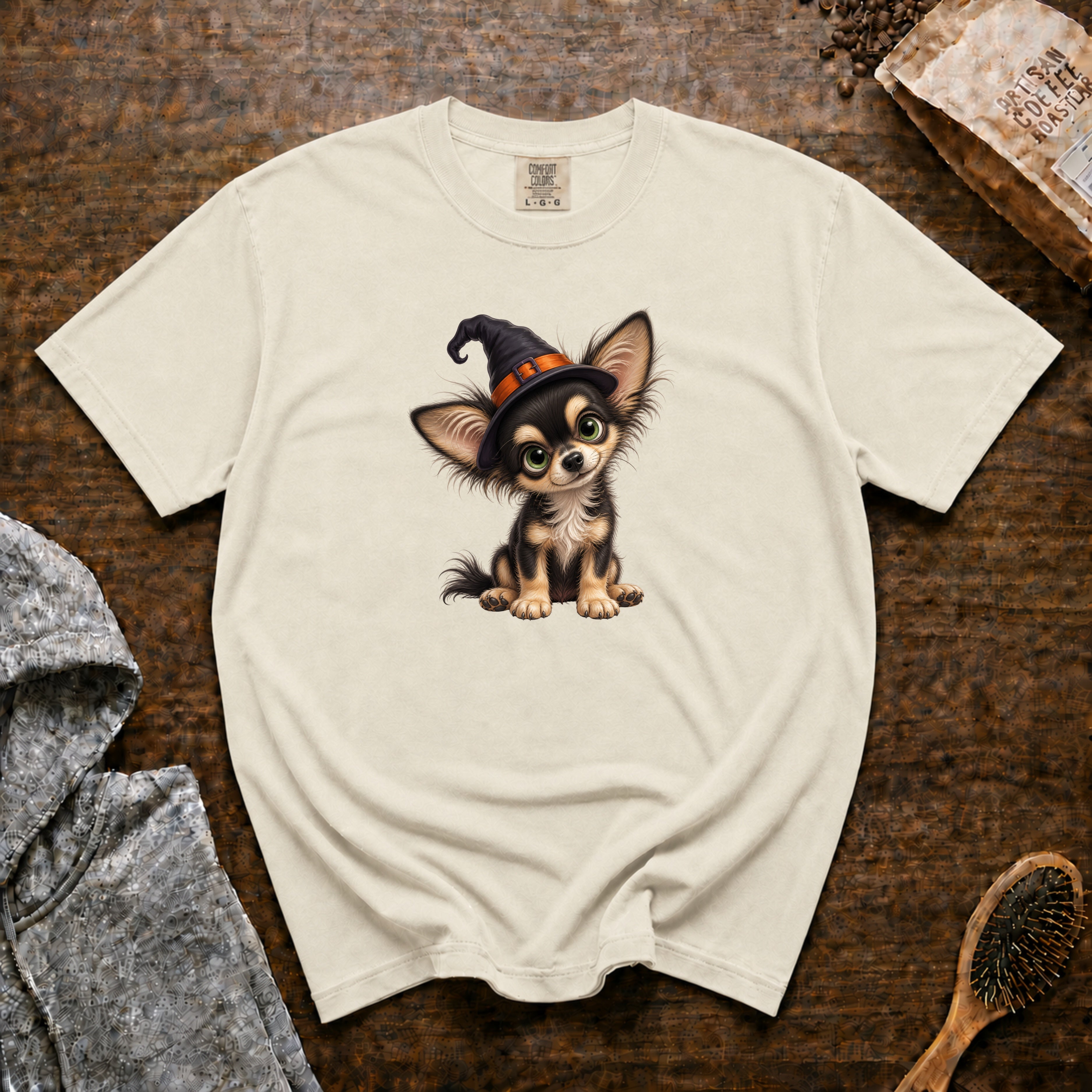 Chihuahua T-Shirt — Ivory