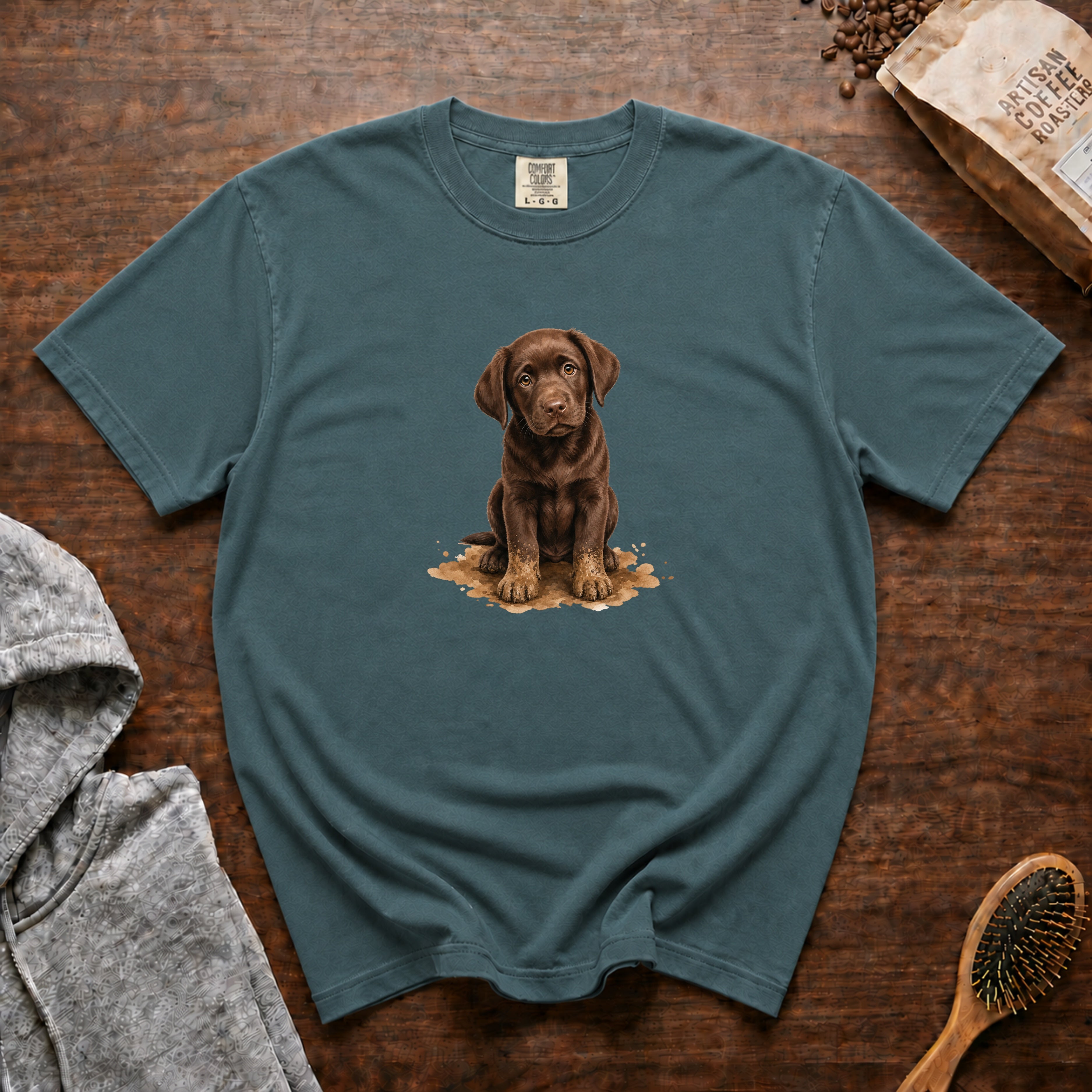 Chocolate Lab Muddy Paws T-Shirt — Blue Spruce