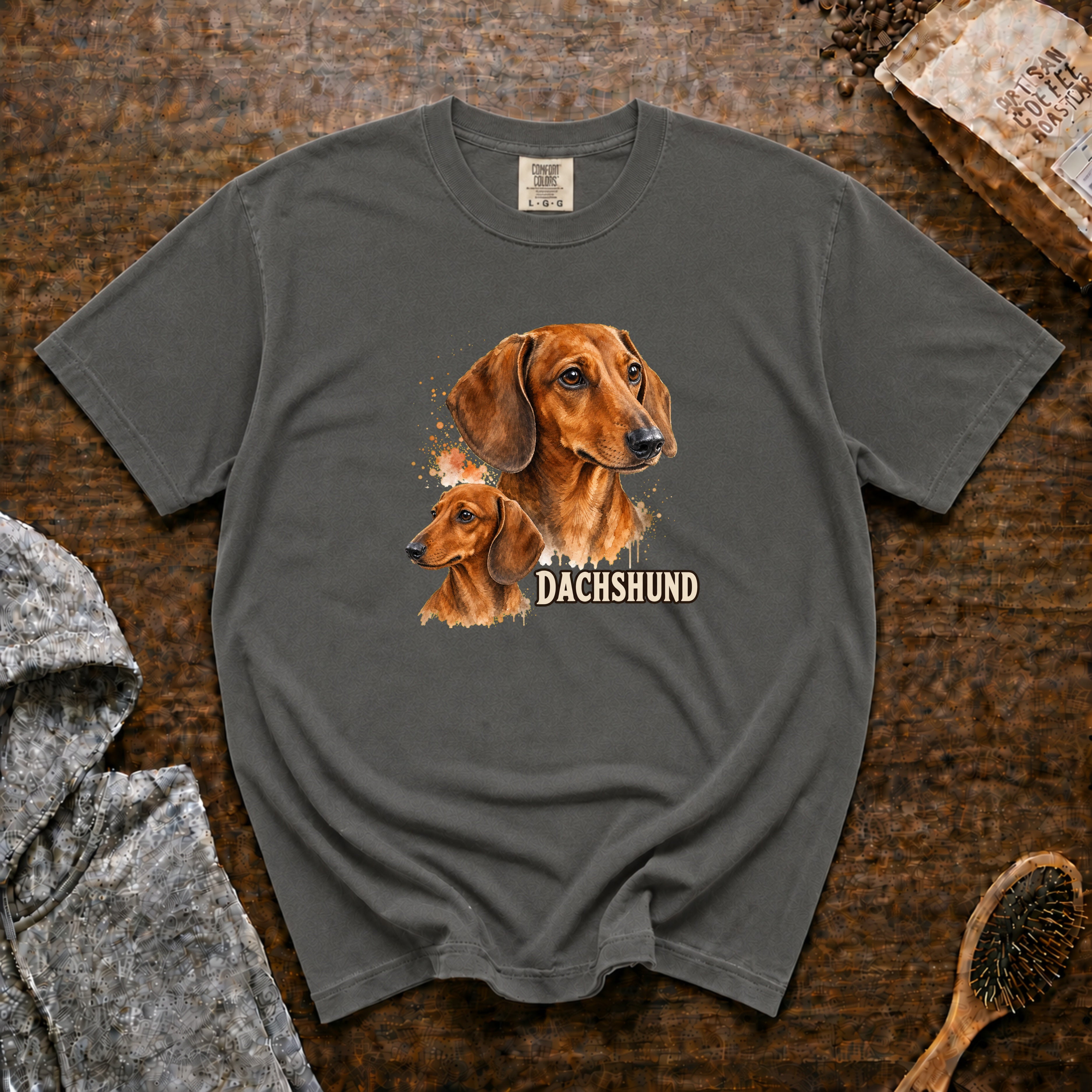 Dachshund T-Shirt — Pepper