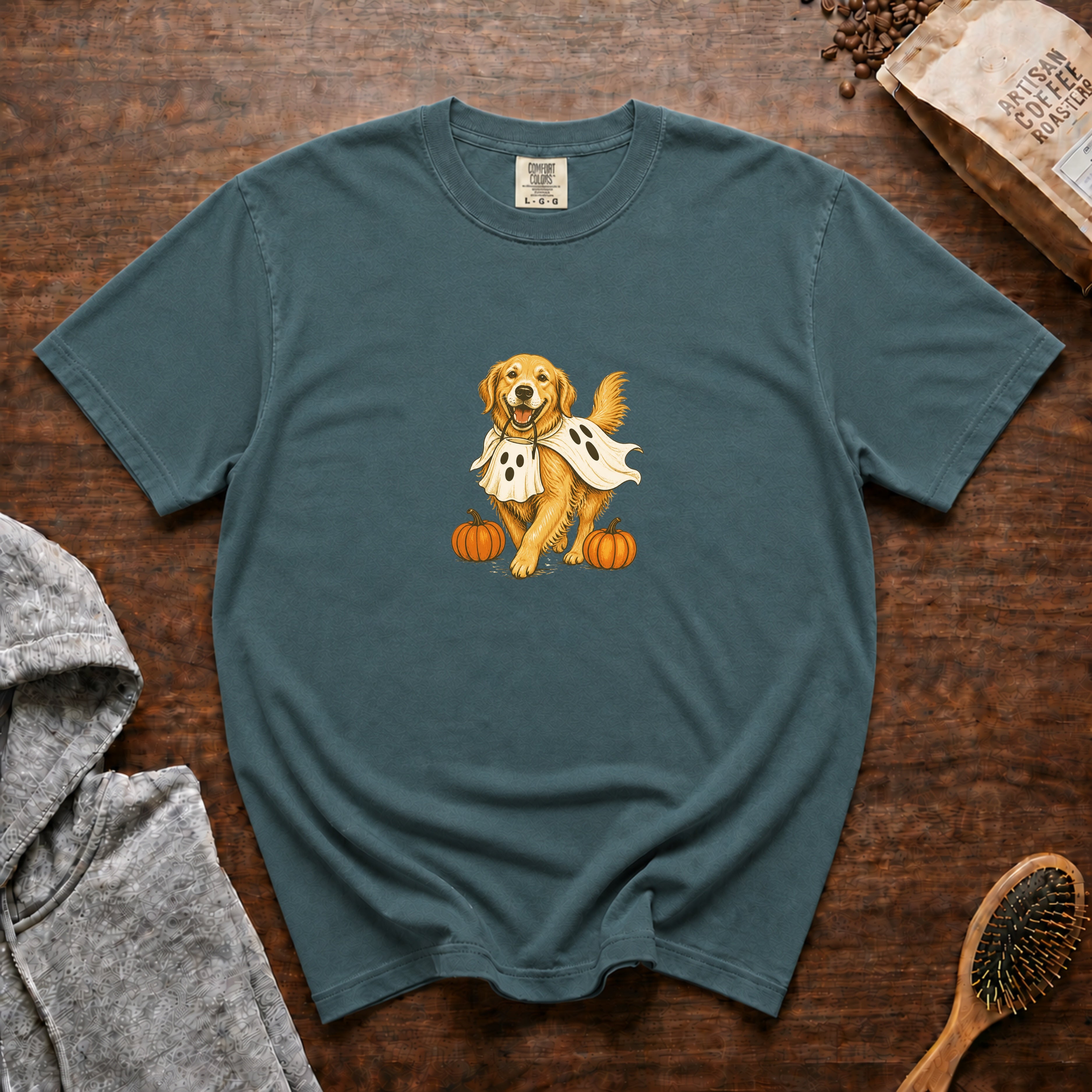 Golden Retriever Halloween T-Shirt — Blue Spruce