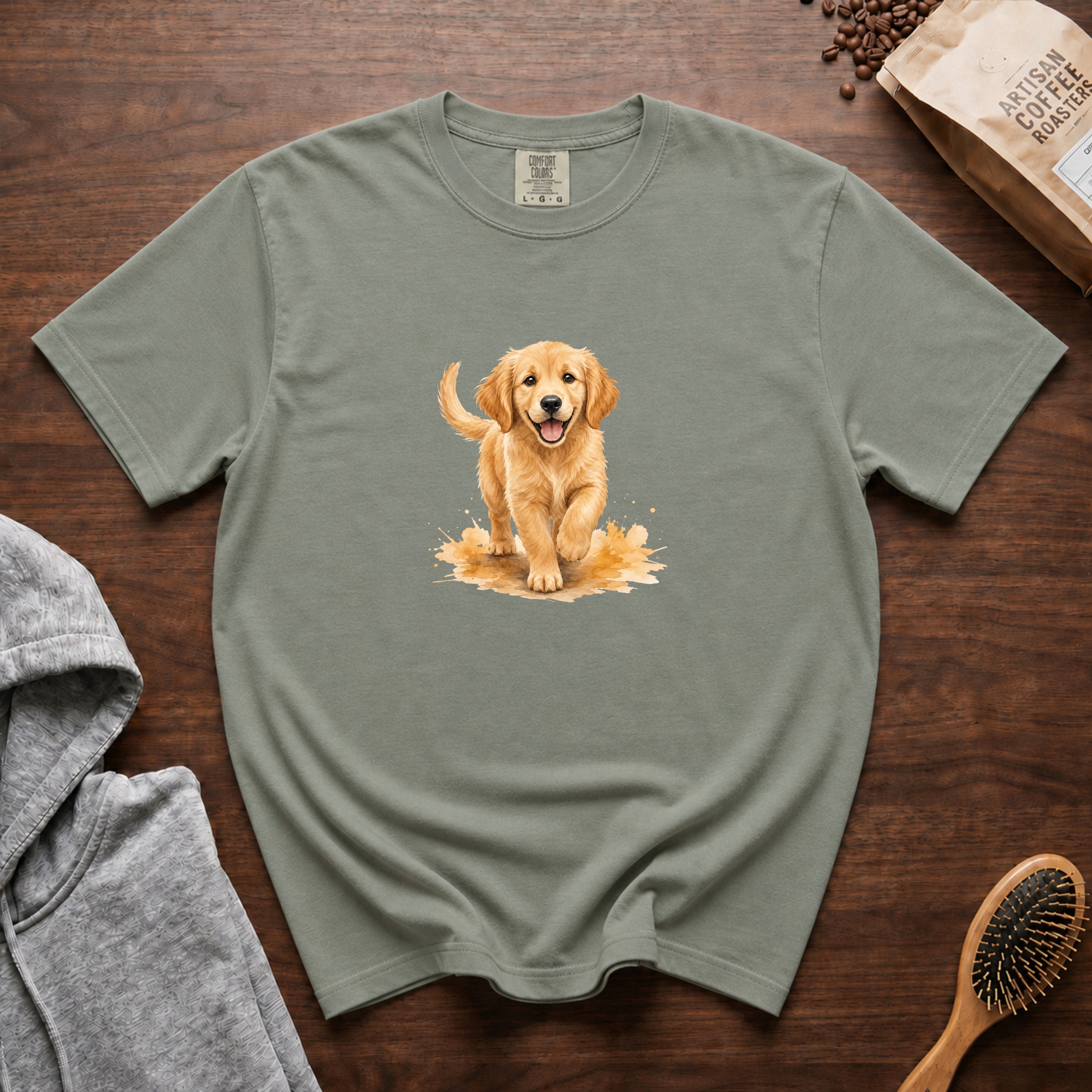 Golden Retriever Welcome T-Shirt — Bay