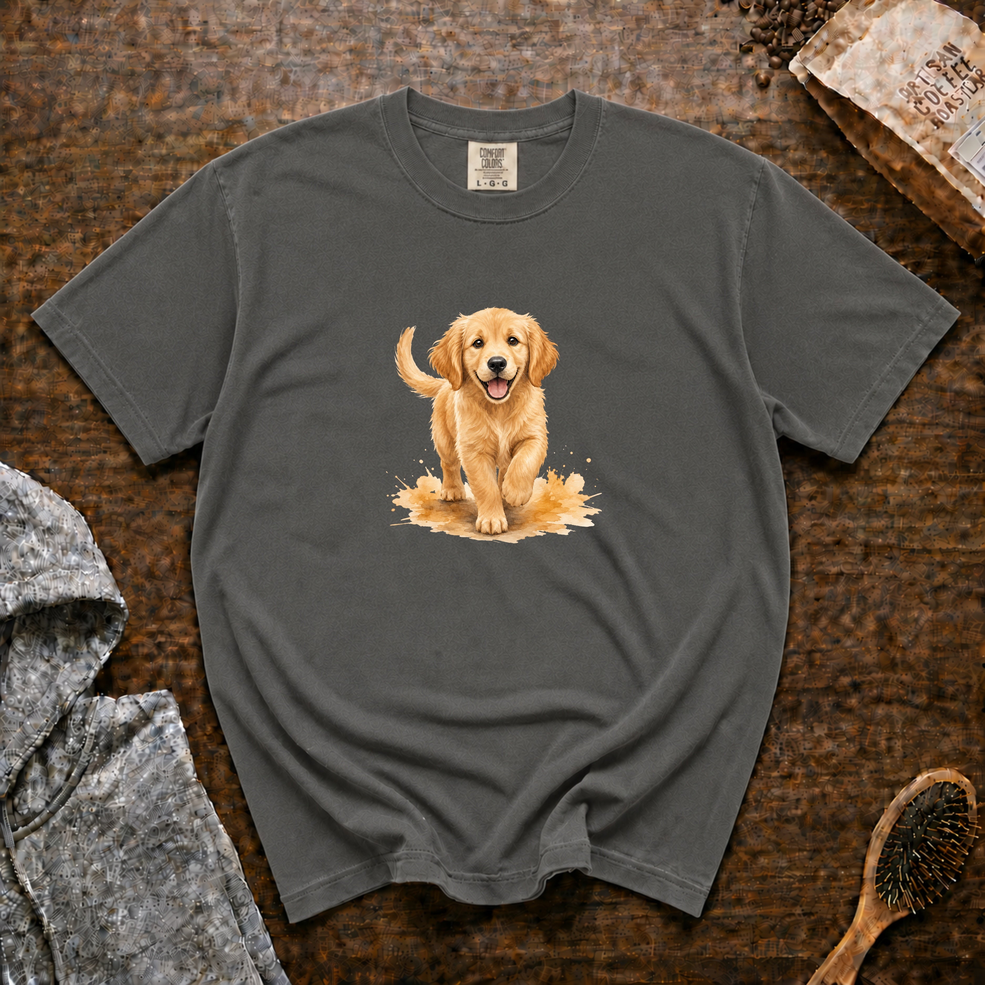 Golden Retriever Welcome T-Shirt — Pepper