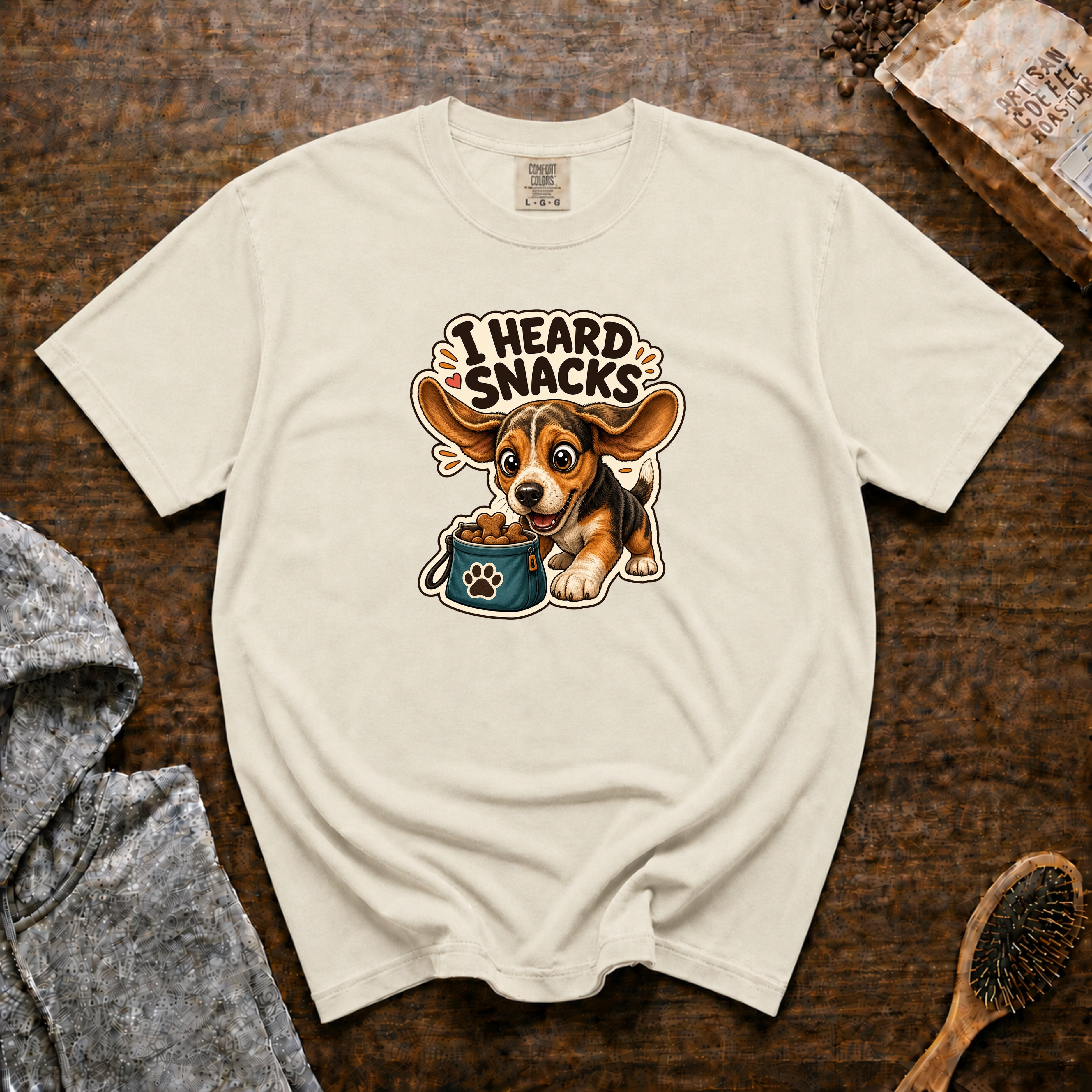 I Heard Snacks T-Shirt — Ivory