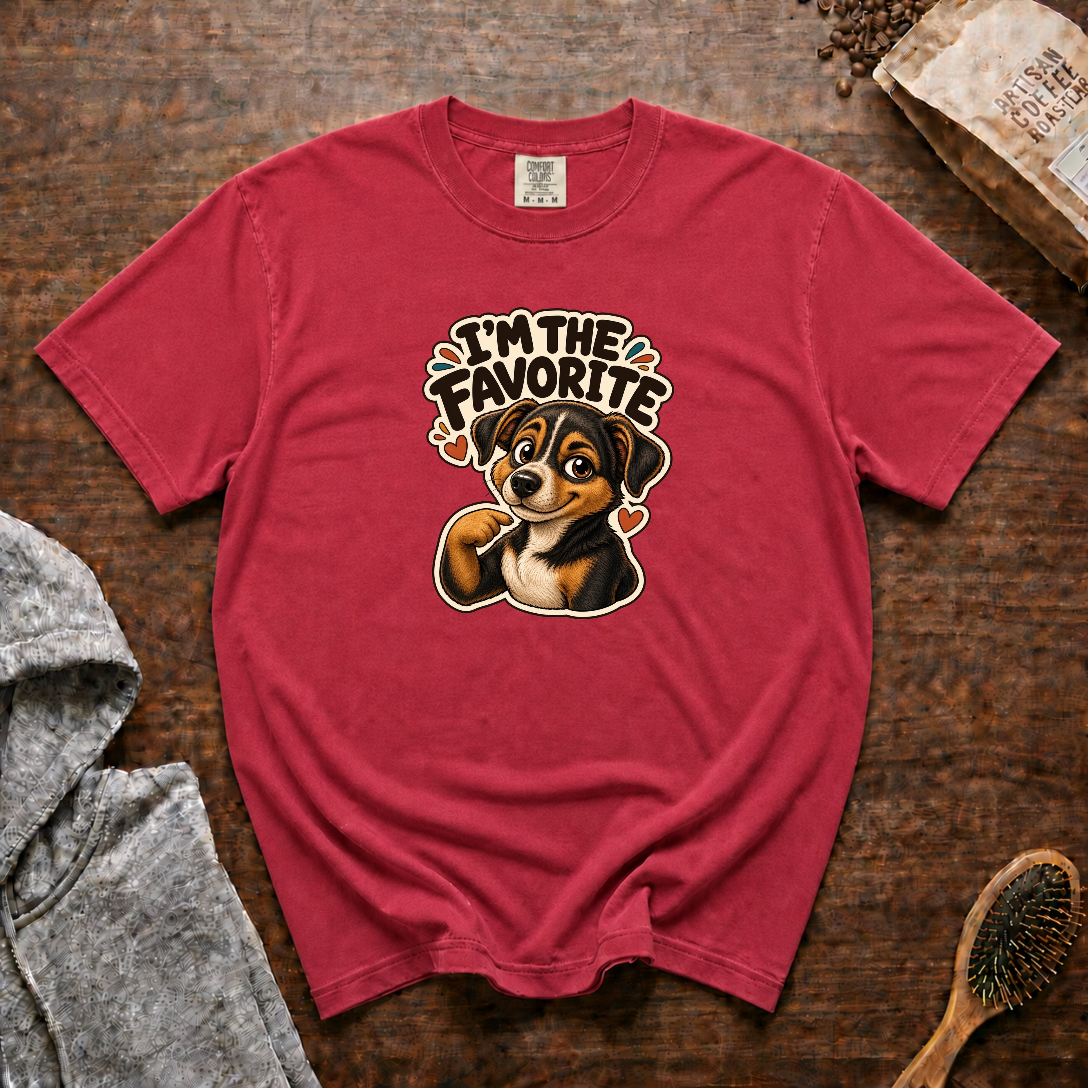 I'M The Favorite T-Shirt — Crimson