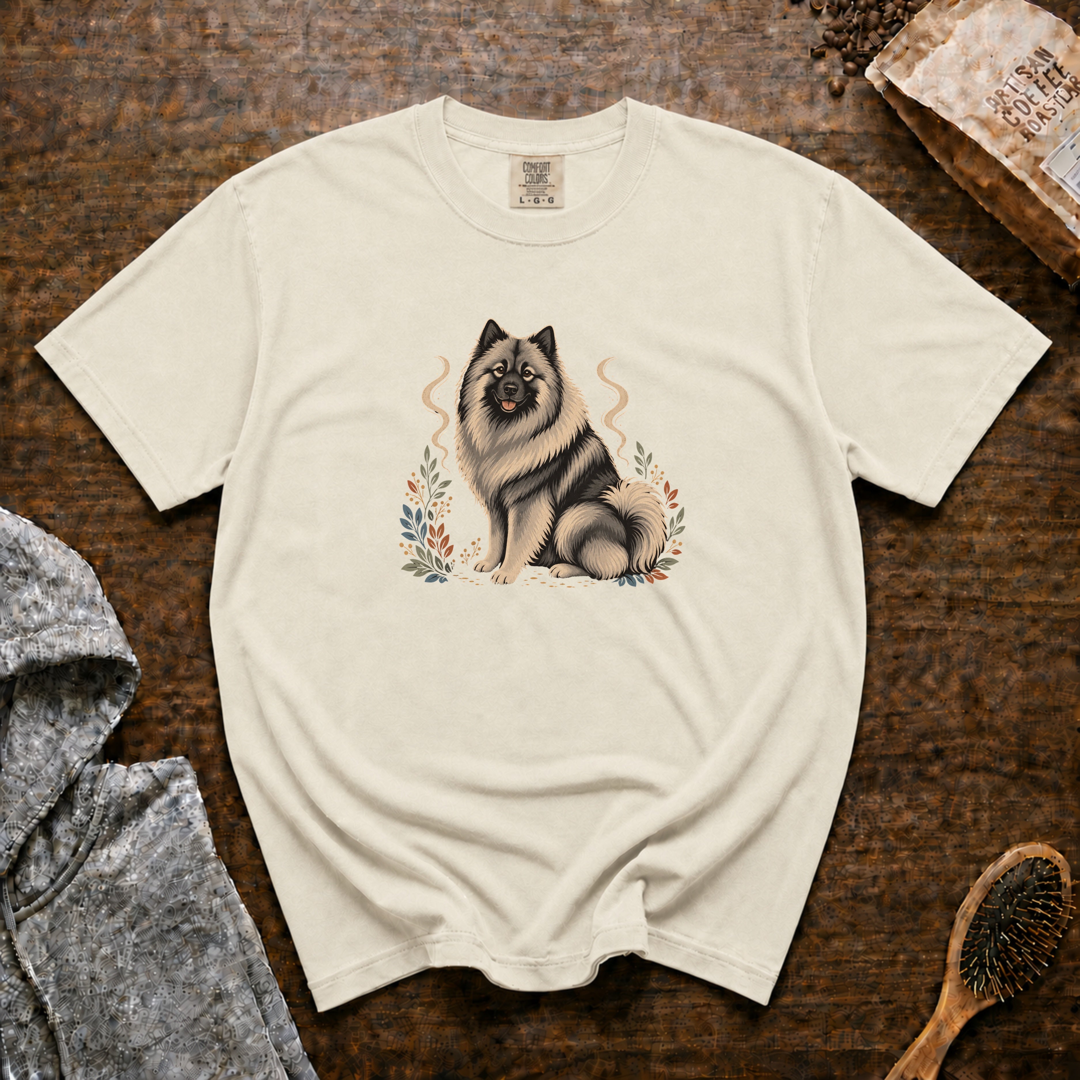 Keeshond T-Shirt — Ivory