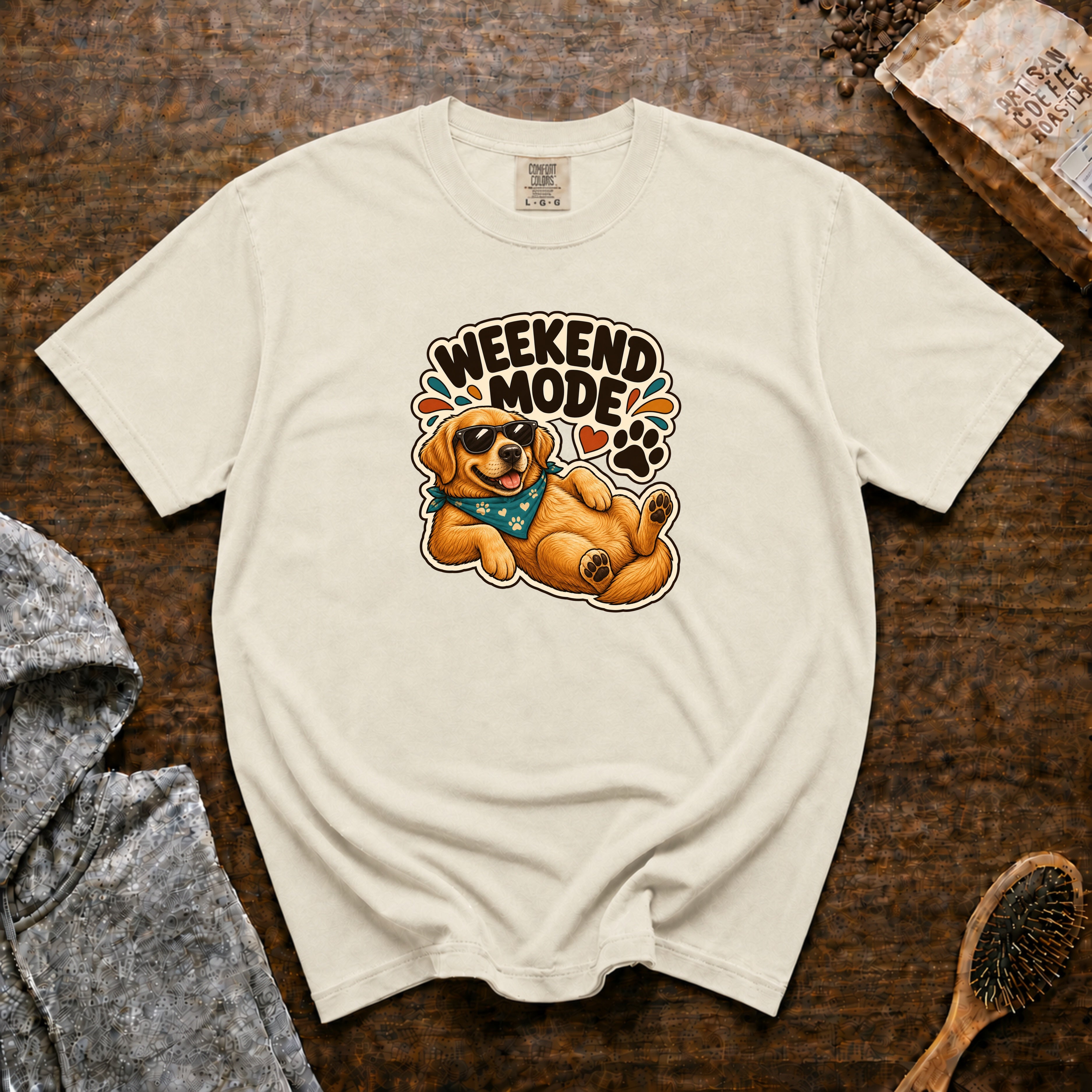 Weekend Mode T-Shirt — Ivory